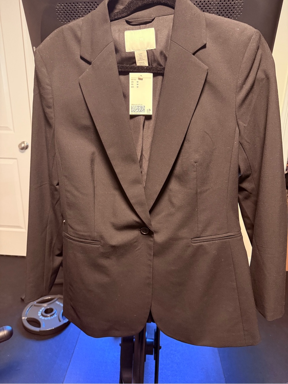 H&M Black Tailored Single-Button Blazer NWT